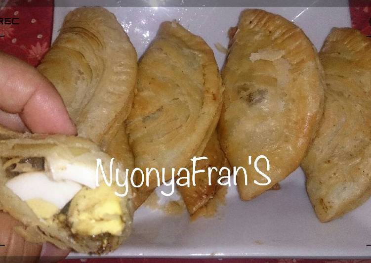 Spiral curry puff By dona's delight recook Nyonya Fran's