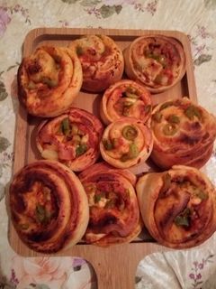صورة لوصفة بيتزا رولي