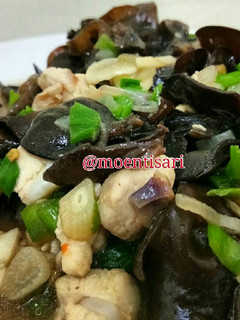 Foto resep Tumis ayam jamur