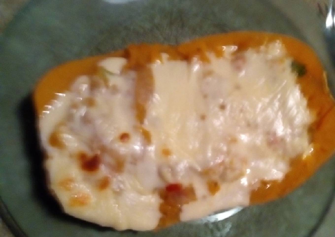 Calabacitas rellenas de pollo