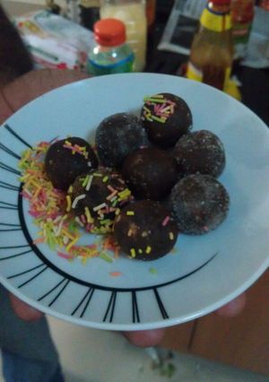 A picture of Chocolate Rum Balls.