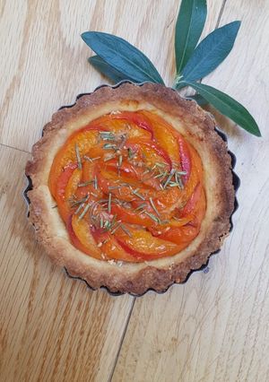 Une photo de Tartelettes aux abricots et romarin