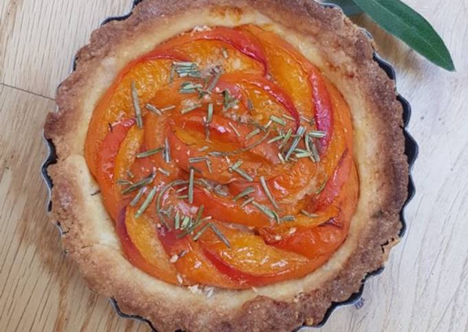 Tartelettes aux abricots et romarin