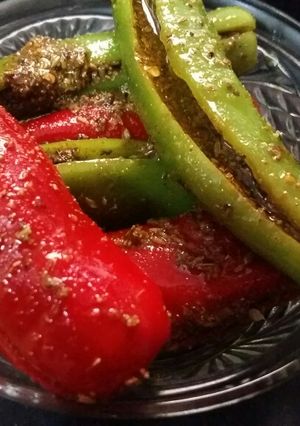 लाल मिर्च का अचार (lal mirch ka achar recipe in Hindi) रेसिपी मुख्य फोटो
