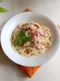 Spaghetti Saus Keju Daging Asap