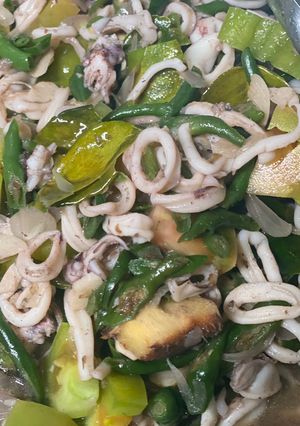 Foto resep Cumi Tumis Cabai & Tomat Hijau DEBM