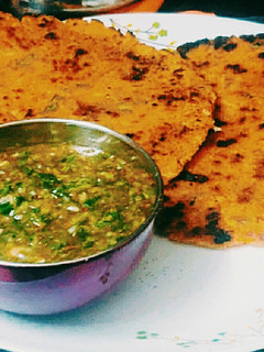 मक्का मूली पराठा (makka mooli paratha recipe in Hindi) रेसिपी मुख्य फोटो