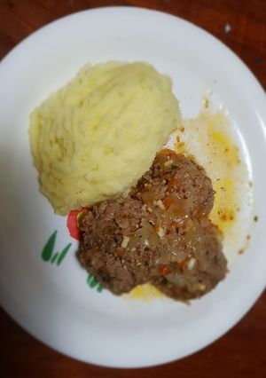 Una foto de Estofado de albóndigas