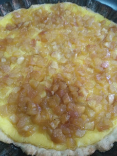 Una foto de Tarta de manzana y crema