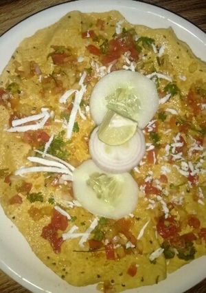 A picture of Masala Papad with Salad.