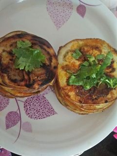 રીંગણ ના મ સલા પલેટા (ringan masala paleta Recipe in Gujarati) રેસીપી મુખ્ય ફોટો