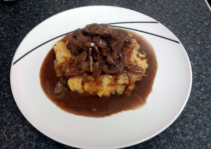 Simple Way to Make Super Quick Homemade Beef in Red wine &amp; shallott gravy served on sweet potato mash