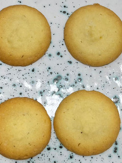 Una foto de Galletitas de manteca Danesas