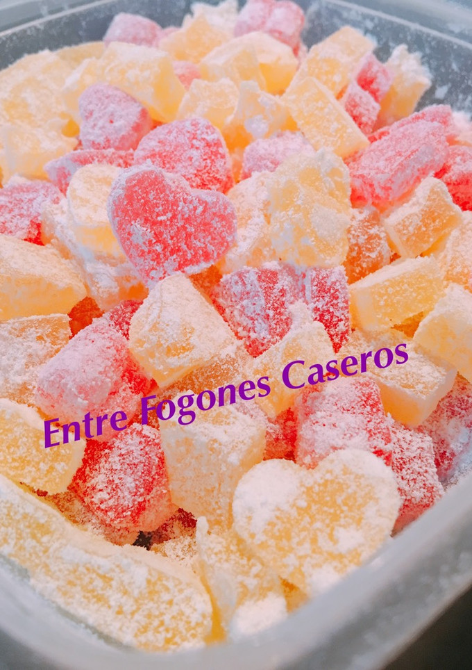 Una foto de Gominolas de fresa 🍓 y limón 🍋 Monsieur Cuisine Plus