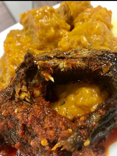 A picture of Porriage plantain and smoked fish.