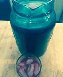 Licuado de remolacha, piña y pepino