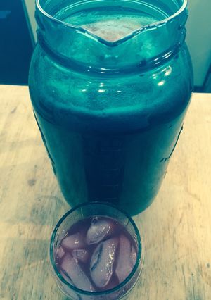 Una foto de Licuado de remolacha, piña y pepino