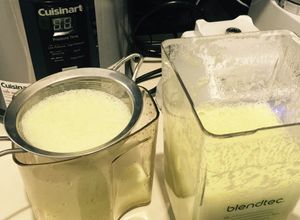Una foto de Batido pepino -piña-lechosa-apio-cilantro-limón 