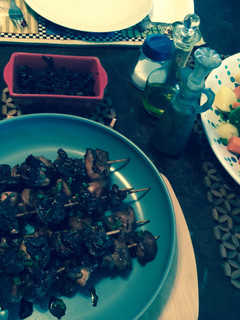 Una foto de Brochetas de Pollo tipo Asiatico