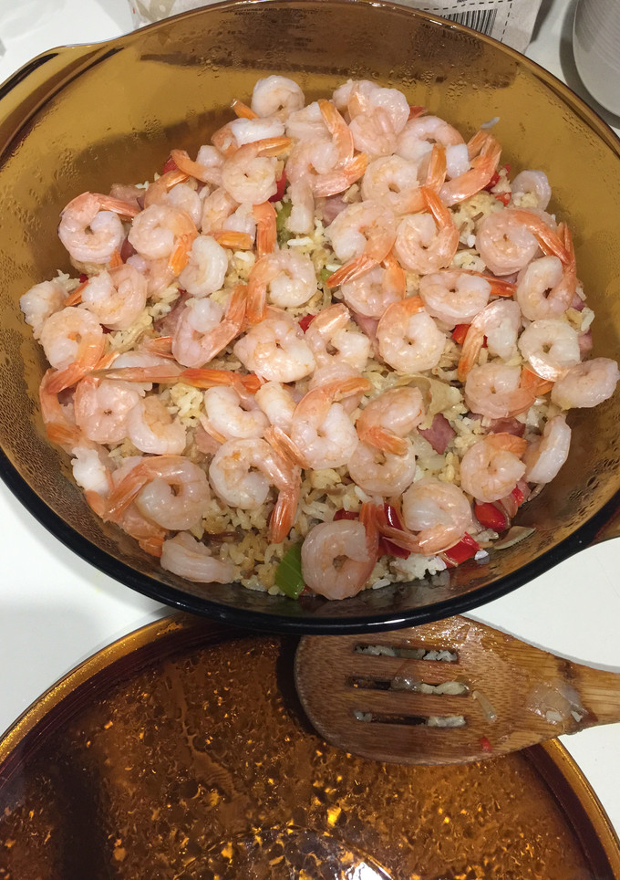 Una foto de Ensalada de Jamón y Camarones
