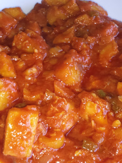 Una foto de Bacalao con tomate