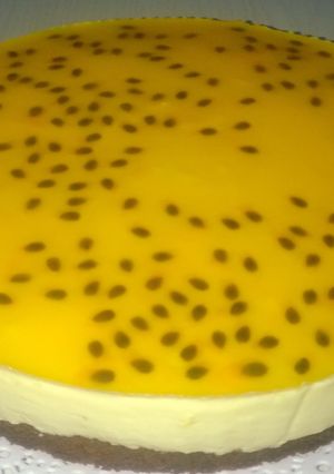 Una foto de Cheesecake de Maracuyá