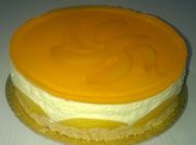 Una foto de cheesecake de durazno