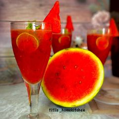 A picture of Fresh Watermelon Juice.