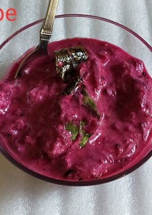 बीटरूट रायता (Beetroot Raita recipe in Marathi) रेसिपी चे मुख्य फोटो