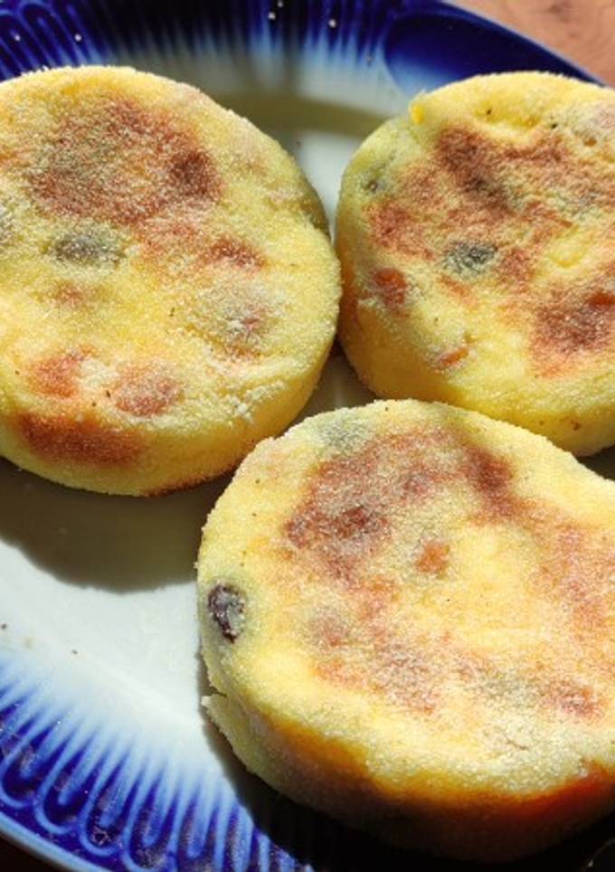 Сирники смачнющі😉 (без борошна)
