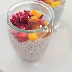 A picture of Overnight Chia Seeds Pudding.