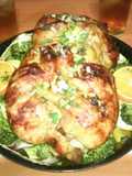 Pollo al horno con jugo de naranja y vegetales