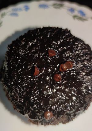 A picture of Delicious Chocolate Bowl Cake.