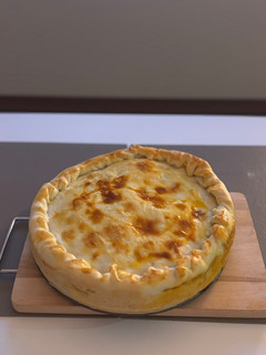 Una foto de Tarta de pollo y champiñones
