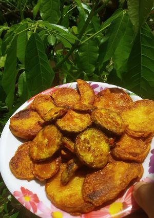 चटपटा आलू पकौड़ा (chatpta aalu pakoda receip in Hindi) रेसिपी मुख्य फोटो