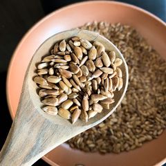 A picture of Toasted sunflower seed nibble.