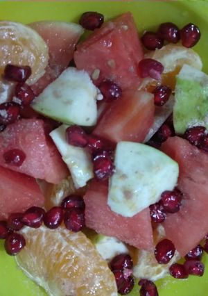 A picture of Fruit chaat.