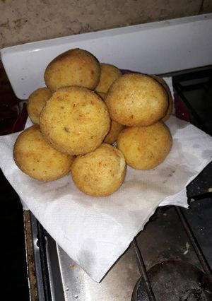 Una foto de Bombas de papas de jamón y queso!