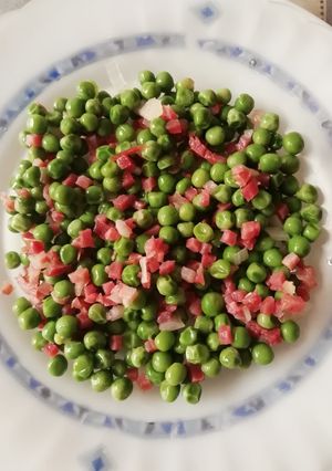 Foto principal de Guisantes con jamón