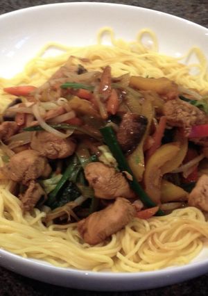 A picture of Easy Chicken Stir Fry.