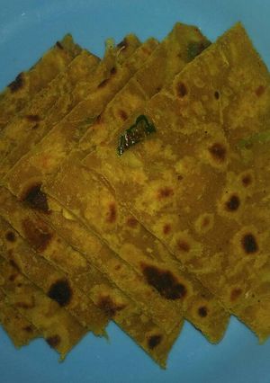 A picture of Lauki ka thepla.