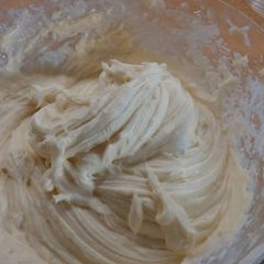 A picture of Cream Cheese Icing.