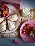 “SCONES” con frutos rojos y chips de chocolate blanco!!