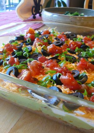A picture of Mexican/Seven Layer Dip.