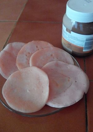 Foto resep Pink simple Pancake saus hazelnut