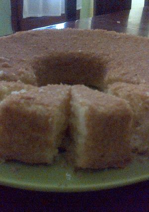 Una foto de budín de naranja