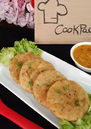A picture of Aalu Chana kachori and Aalu Chana bhaji.