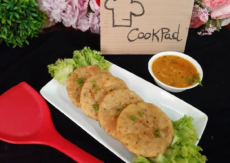 Recipe: Tasty Aalu Chana kachori and Aalu Chana bhaji