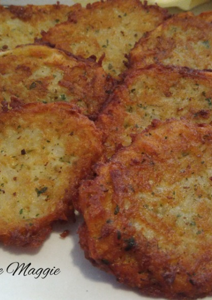 Una foto de Tortitas de patata alemanas o Kartoffelpuffer