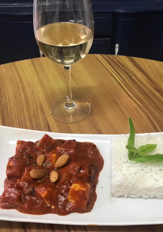 Una foto de Tofu tikka masala